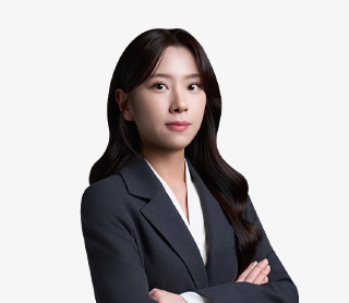 이명진 변호사 320x278.png